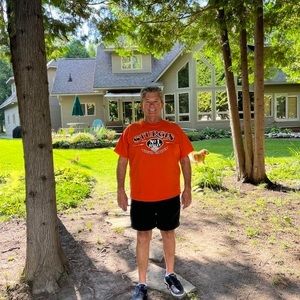 Meet your Posher, Bill